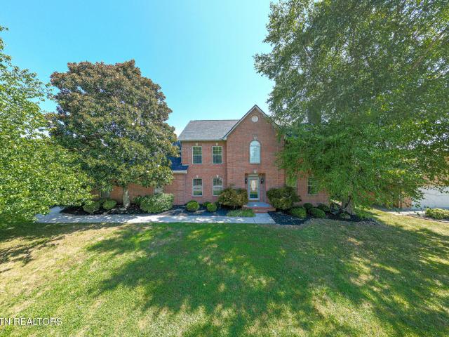 7712 Windwood Drive