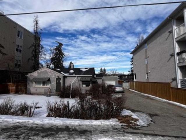 7728 Bowness Road Nw, Calgary, AB, T3B 0H1 house for sale | Listing ID A2291 | Royal LePage