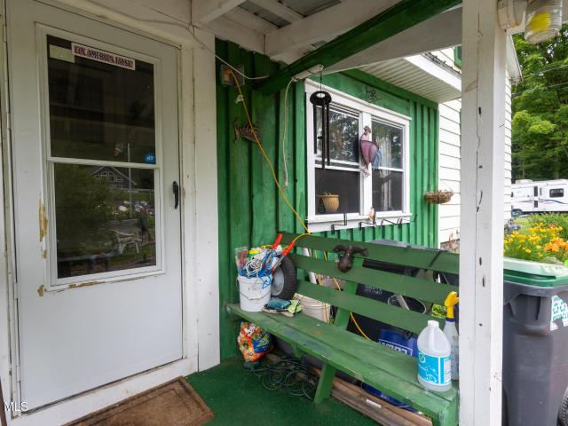 772 Saratoga Road