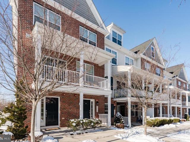772 W 2Nd Street