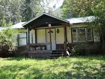 7735 Stewart Road, Fauquier, BC, V0G 1K0 house for sale Lis.