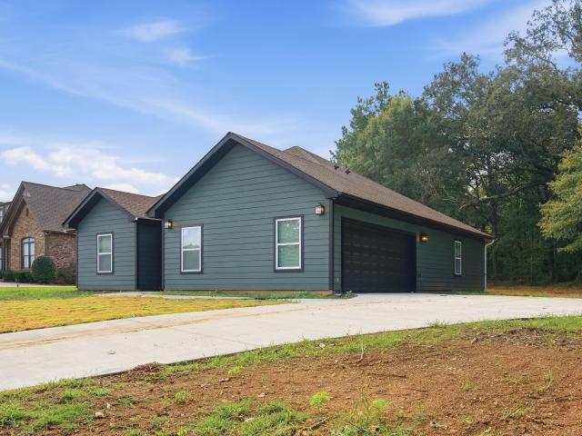 7739 Clayton Cove Parkway