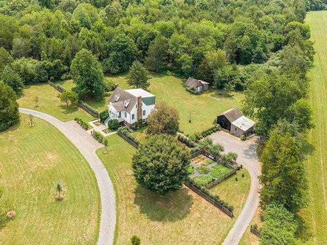 7732 Scottsville Rd