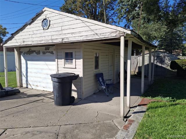 7733 Penrod Street