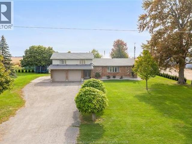 7744 Saint Philippe Line, Grande Pointe, ON, N0P 1S0 house for sale | Listing ID 26023 | Royal LePage