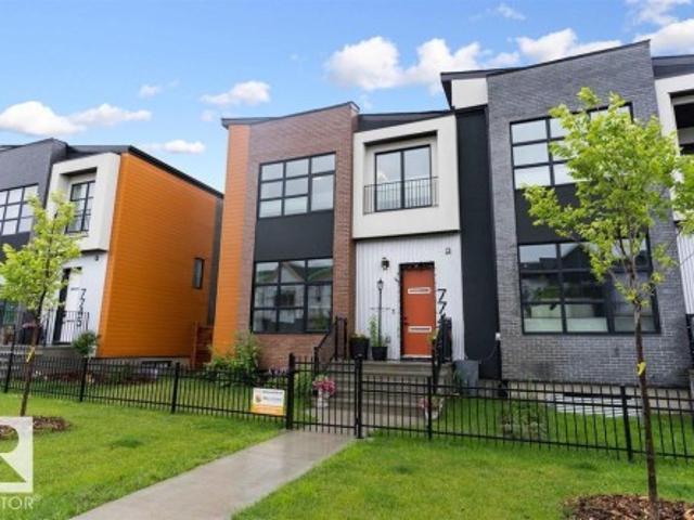 7747 Yorke Mews Nw, Edmonton, AB, T5G 2R6 house for sale | Listing ID E4500 | Royal LePage