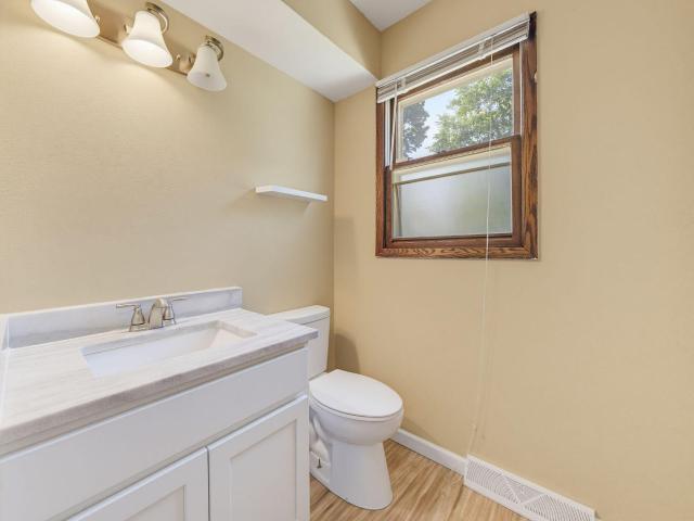 7749 N 80th St, Unit 7751