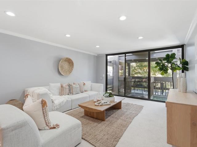 7740 Redlands Street G3086