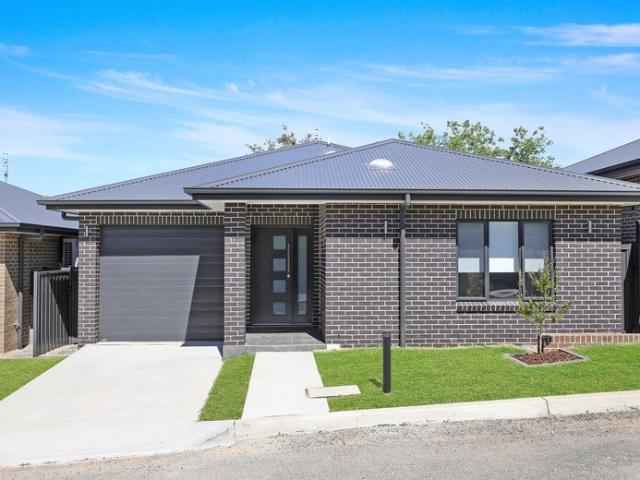 7/74 Cowper Street