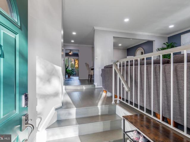 7755 Jewelweed Court