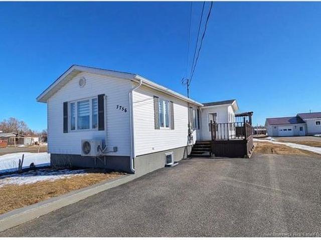 7756 Rue Saint Paul, Bas Caraquet, NB, E1W 6C9 house for sale | Listing ID NB136967 | Royal LePage