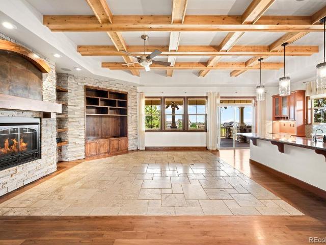 7758 Weaver Circle