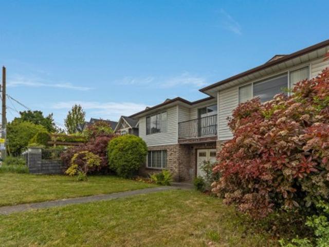 7769 10Th Avenue, Burnaby, BC, V3N 2S2 house for sale | Listing ID R3067 | Royal LePage