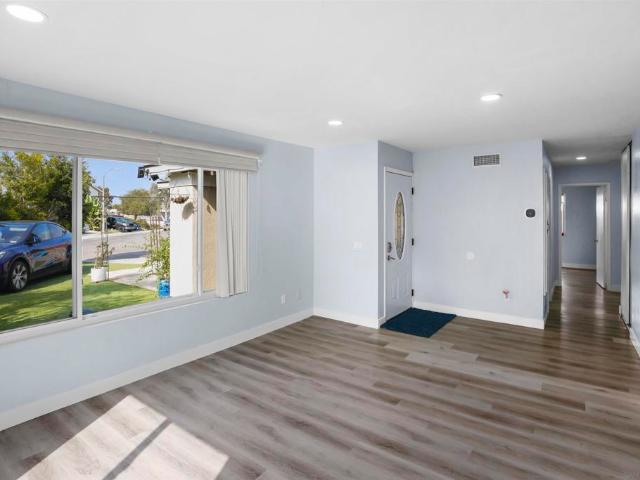 7760 Parkdale Cove