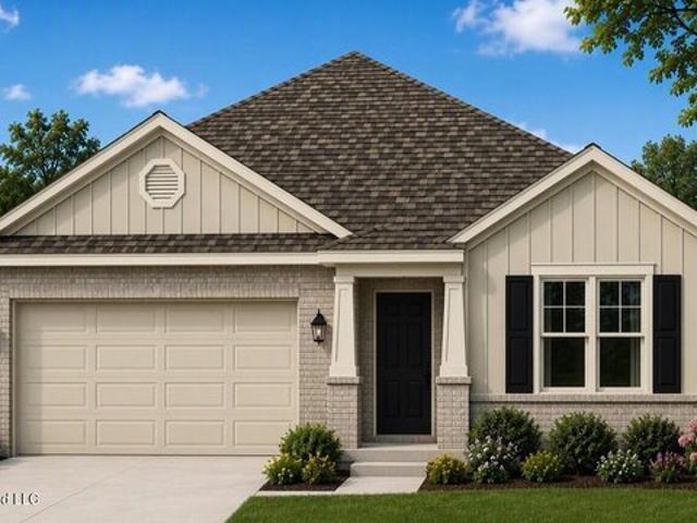 776 Statesman Dr, Byram, MS 39272