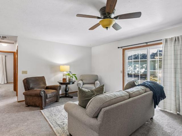 7775 Glenda Court
