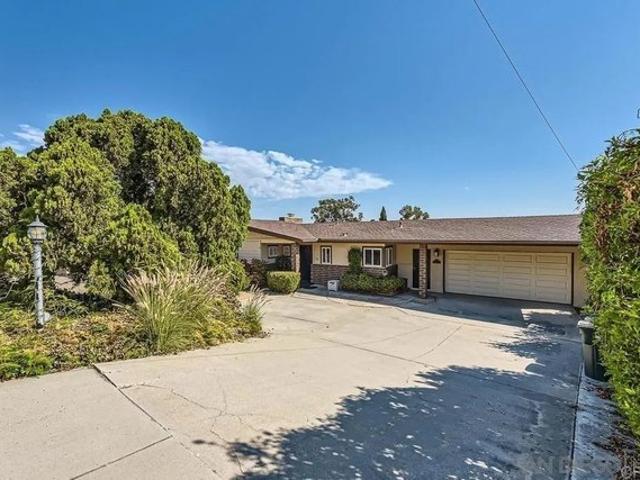 777 Hacienda Dr, El Cajon, CA 92020