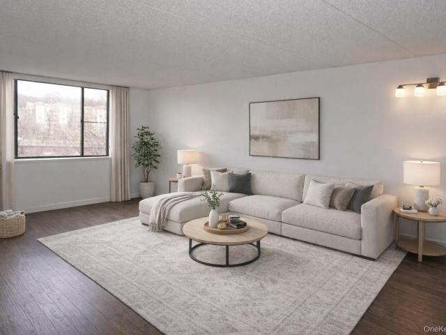 777 N Macquesten Parkway 308