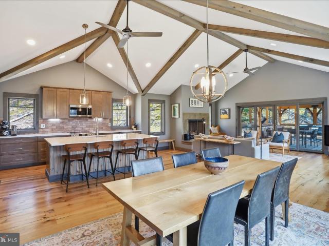 777 Wildlife Dr, Lost City, WV 26810 | MLS #WVHD2003