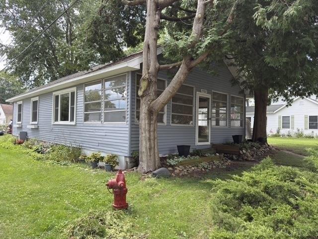7782 Eden Ct, Lexington, MI 48450