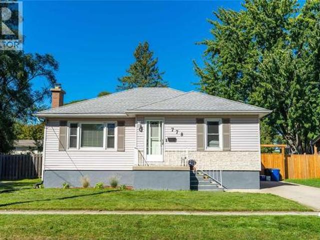 778 Wellington Street, Sarnia, ON, N7T 1J6 house for sale | Listing ID 26023 | Royal LePage