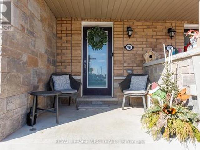 7794 White Pine Crescent, Niagara Falls Brown, ON, L2H 3R4 house for sale | Listing ID X13834 | Royal LePage