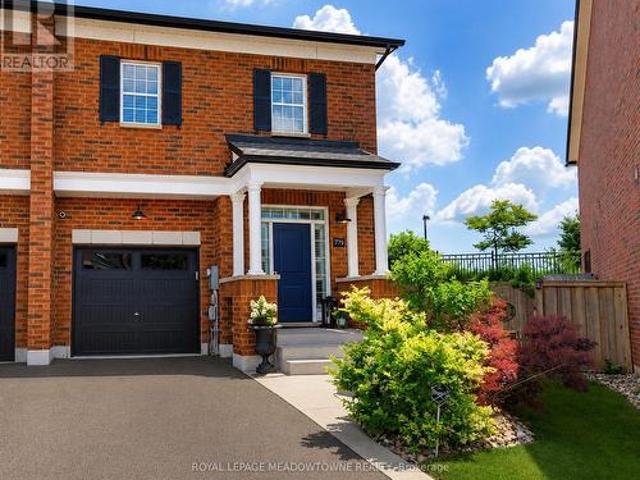 779 Banks Crescent, Milton, ON, L9T 9A3 house for sale | Listing ID W13582 | Royal LePage