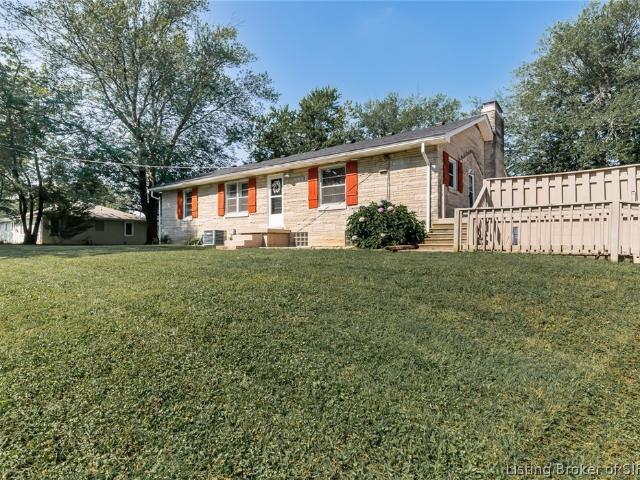 779 N Washington St, Scottsburg, IN 47170 | MLS #202607