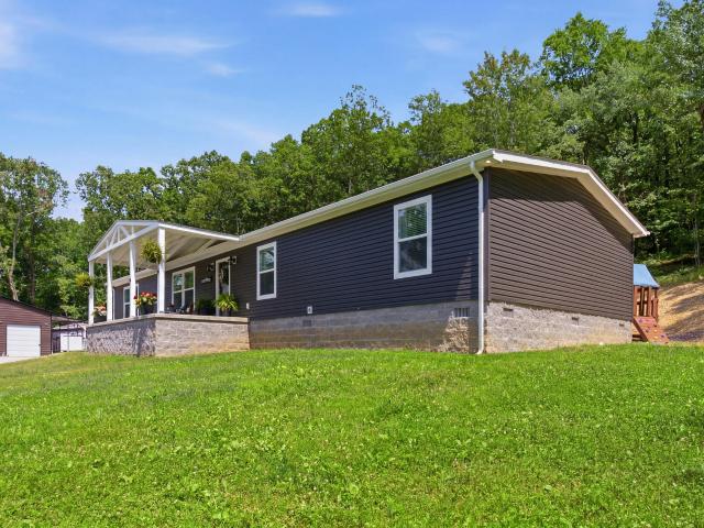 779 Narrow Gap Road
