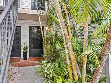 7809 Niagara Ave, Unit 2105, Tampa, FL 33617 | MLS #TB8429