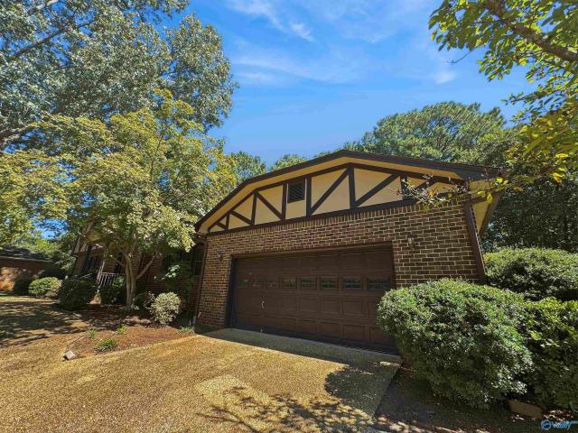 7809 Double Tree Drive SE