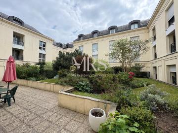78000 Versailles Appartement 1 pièce studio 35m²