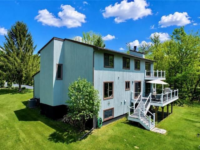 7801 Clearwater Circle