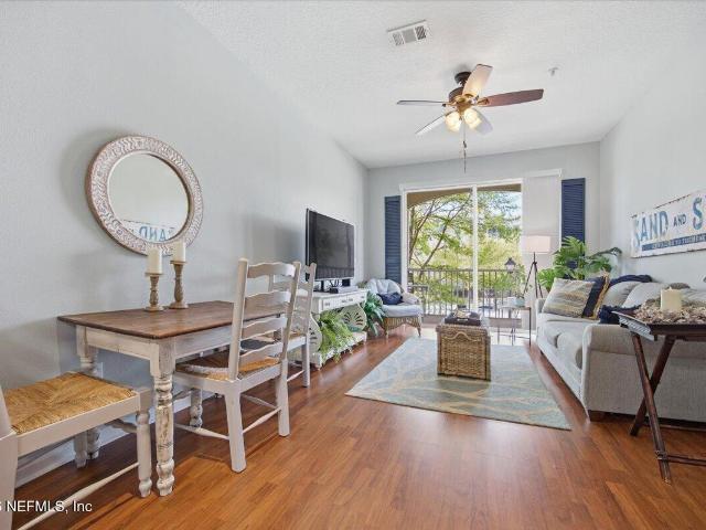 7801 Point Meadows Dr, Unit 4207, Jacksonville, FL 32256 | MLS #2135