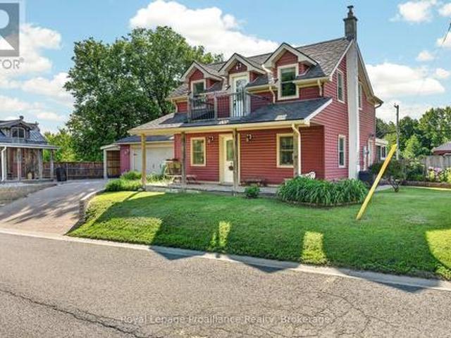 7802 Piccadilly Road, Frontenac Centre, ON, K0H 1T0 house for sale | Listing ID X13466 | Royal LePage