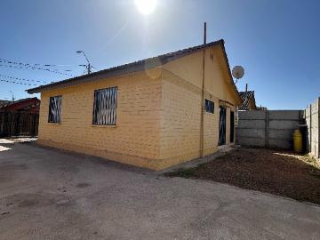Casa en arriendo en Nueva Videla - Estacionamiento