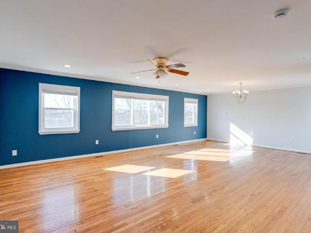 7815 Fairgreen Road