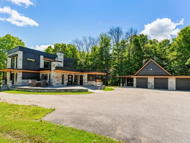 7810 Rue St François N. Sherbrooke Brompton/Rock Forest/Saint Élie/Deauville, QC, J1C 0A4 house for sale | Listing ID 24544 | Royal LePage