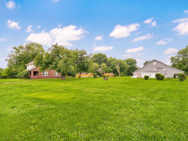 7810 State Highway 14 E