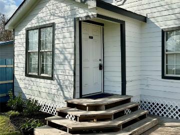 7811 St Louis St, Houston, TX 77028 | MLS #63286