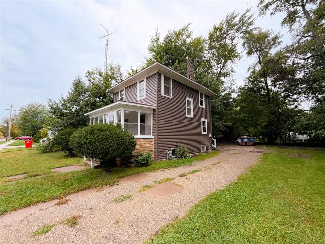781 E High Street