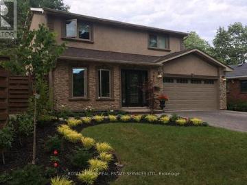 House for sale in Peel, Ontario - Patio