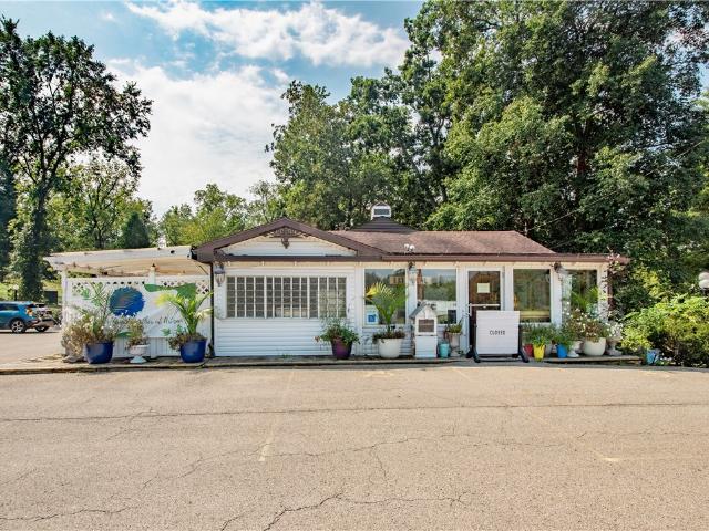 781 New Castle Rd