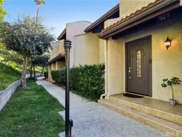 7825 VIA CASSANO, BURBANK, CA 91504