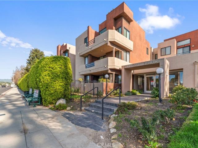 7826 Topanga Canyon Blvd, Unit 308, Canoga Park, CA 91304 | MLS #SR26001