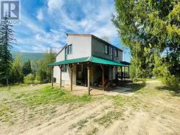 7826 3 Highway, Yahk, BC, V0B 2P0 house for sale Listing ID.
