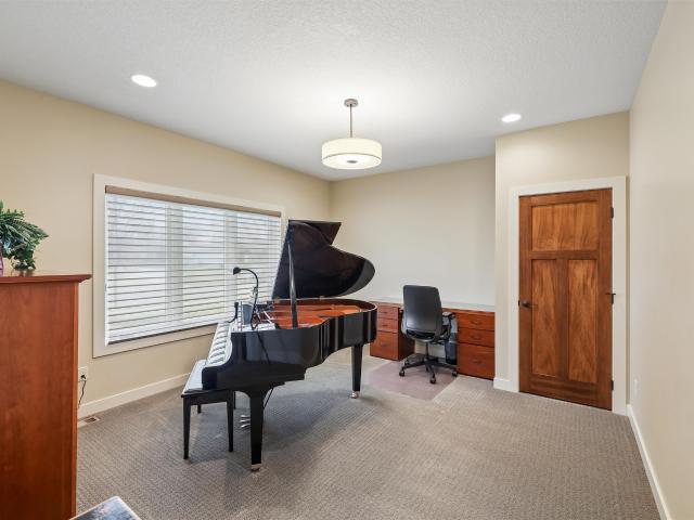 7821 NW 104th Court