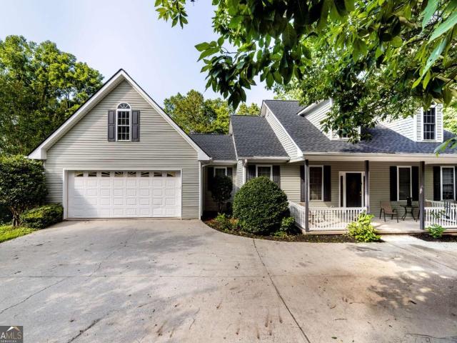 7822 Beachwood Drive