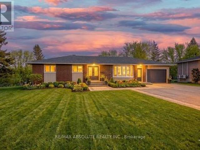 782 Notre Dame Street, Russell, ON, K0A 1W1 house for sale | Listing ID X12930 | Royal LePage