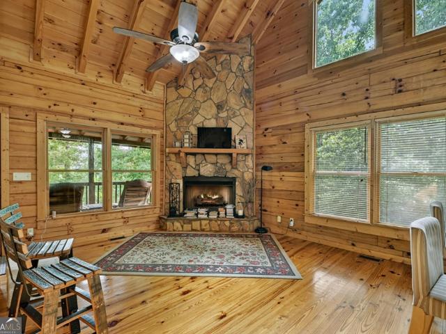 782 Scenic Mountain View Road